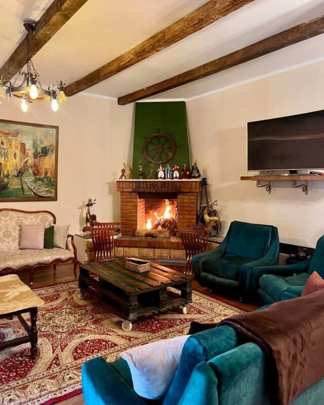 50be8079-c8e5-4314-8e3d-bcd8213aab66